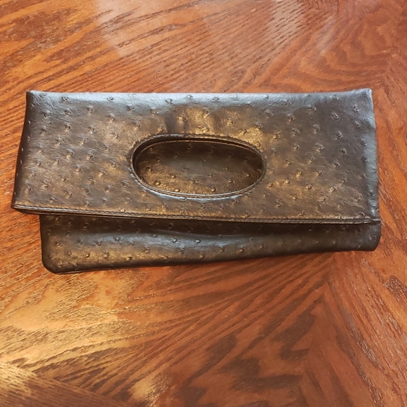 🔥🔥🔥MAURICES FOLDOVER CLUTCH BLACK - Picture 2 of 3